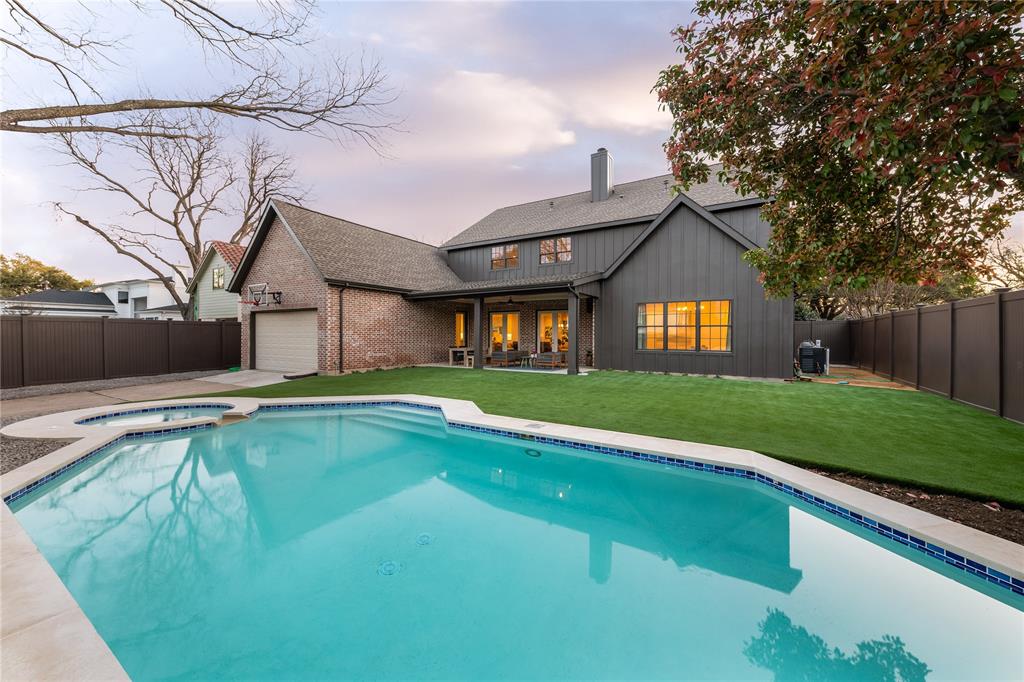 Maple Wood - Residential