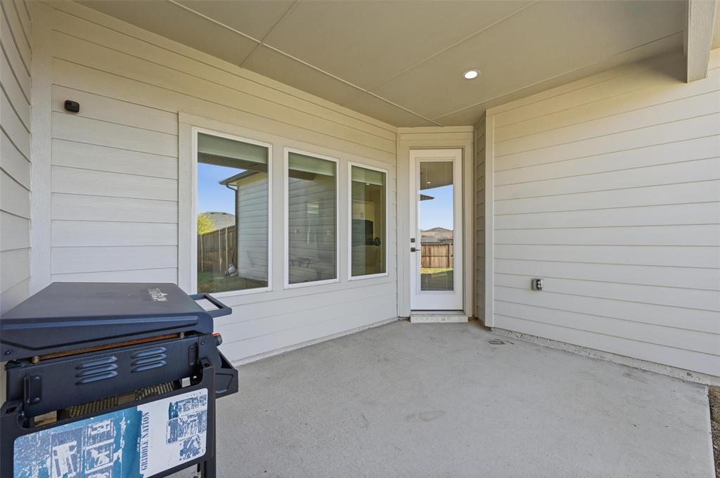 Creekside At Carter Square - Residential Lease