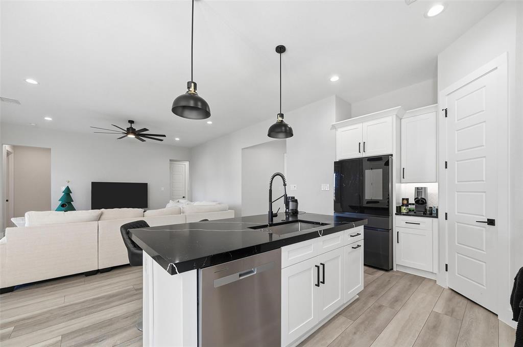 Creekside At Carter Square - Residential Lease