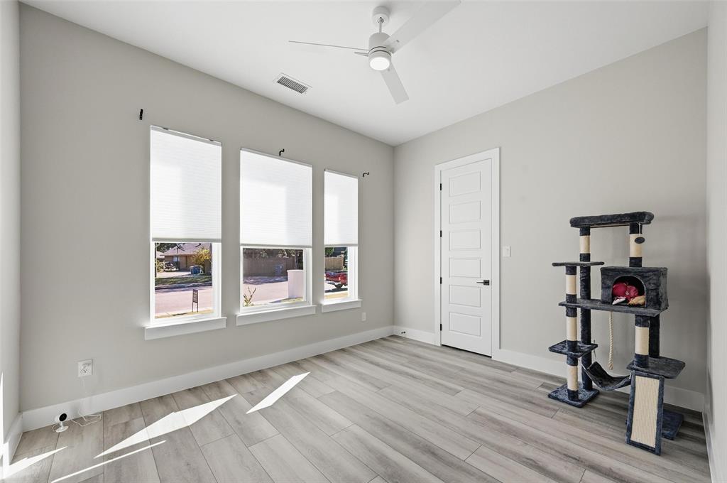 Creekside At Carter Square - Residential Lease