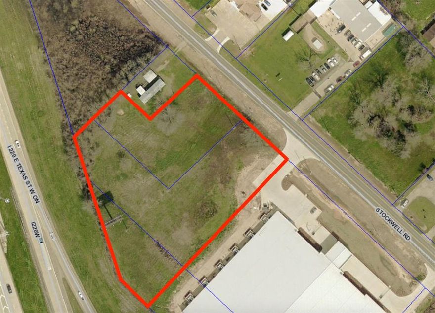 2.494 acres off E Texas St, across from Harrah’s Louisiana Downs racetrack. Convenient access to I-220. Ideal site for retail, Hotel, or restaurant pads. Preliminary concept sketch attached. Parcel #139045 plus a portion of parcel #s 139045, 203200 & 135272. Survey needed prior to closing for re-platting. Mixed zoning: RMD (residential medium density) & B3 (general business) - consult MPC for rezoning details. Minerals rights reserved. Inside city limits. SWEPCO electric, Centerpoint gas, City of Bossier water & sewer.