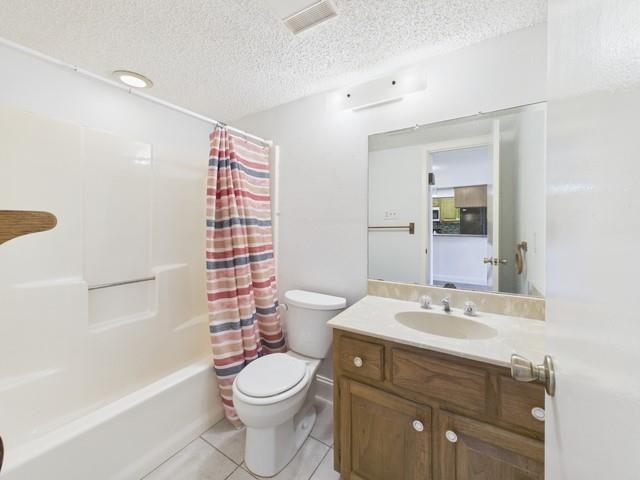 Life Scapes Condos - Residential