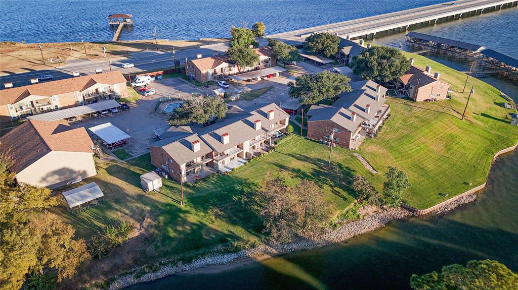 Life Scapes Condos - Residential