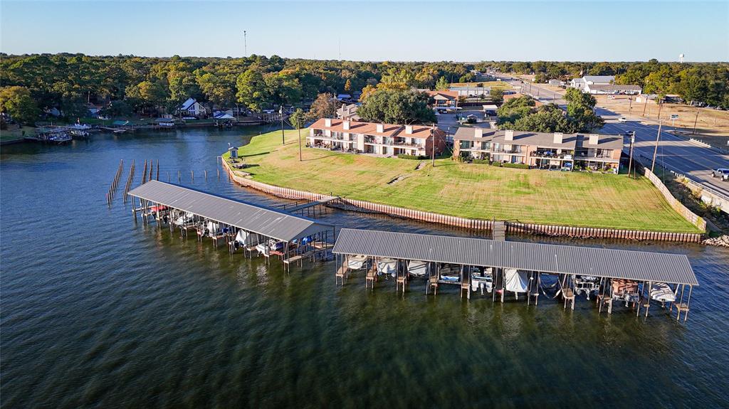 Life Scapes Condos - Residential