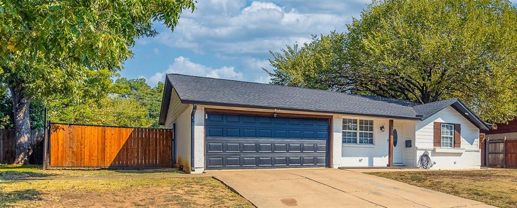 3233 Harris Lane