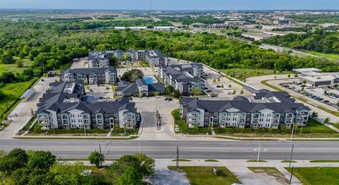 Photo of 4600 E McKinney Street #1203, Denton, TX 76208 (MLS # 21257429)