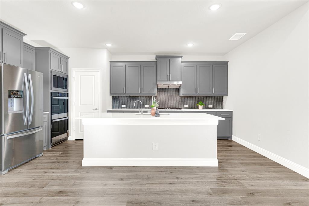 545 Willowmore Drive