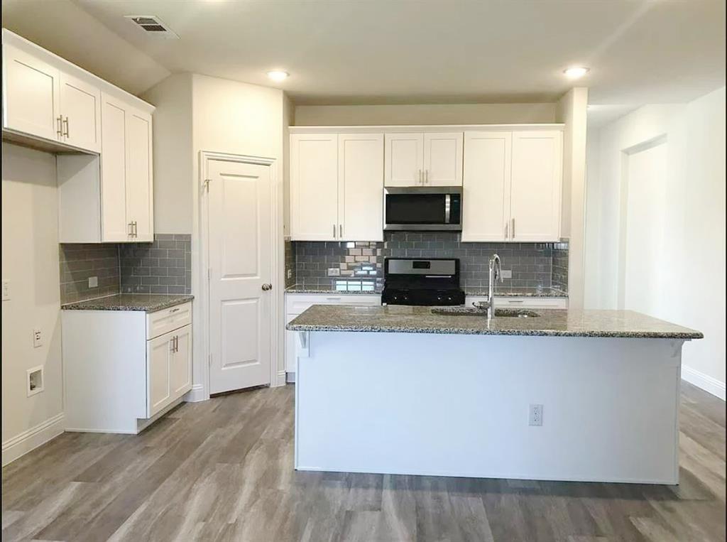 Homestead At Ownsby Farms Ph 1, The - Residential Lease