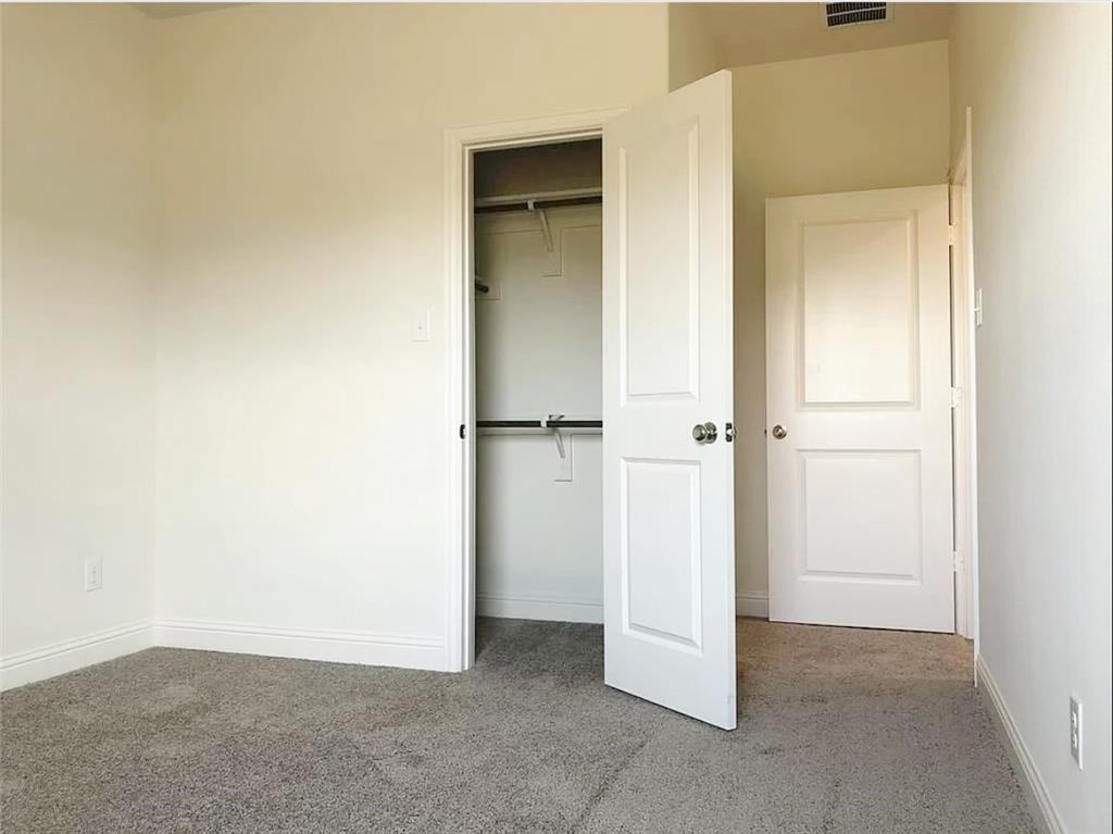 Homestead At Ownsby Farms Ph 1, The - Residential Lease