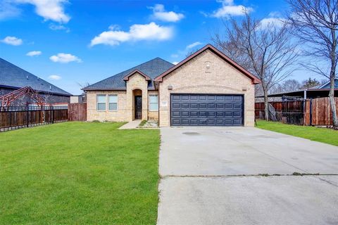 Photo of 11431 Longhill Lane, Balch Springs, TX 75180 (MLS # 21157413)