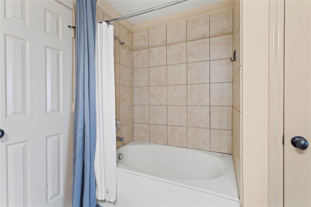 Newport Village At Trinity - Residential