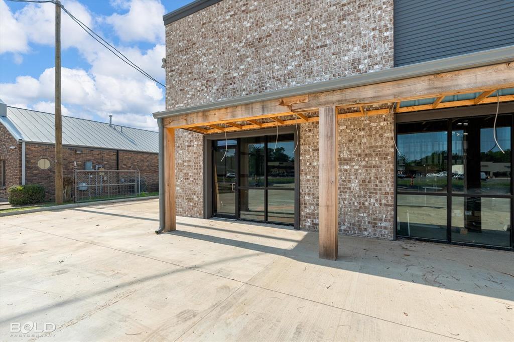 LOT 1 - SEC PROPERTIES SUBDV - Commercial Lease