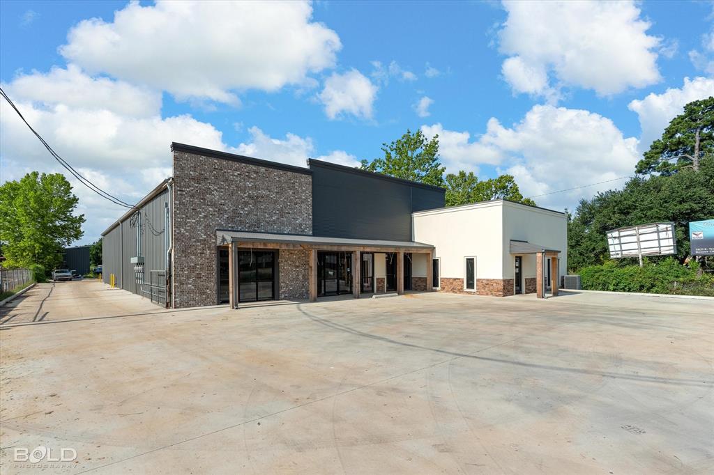 LOT 1 - SEC PROPERTIES SUBDV - Commercial Lease