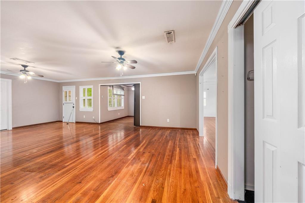 Old Oaks - Residential