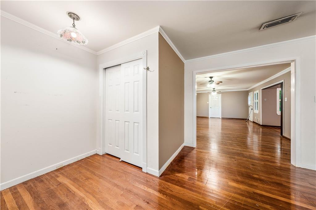 Old Oaks - Residential