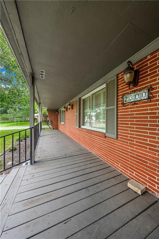 Old Oaks - Residential