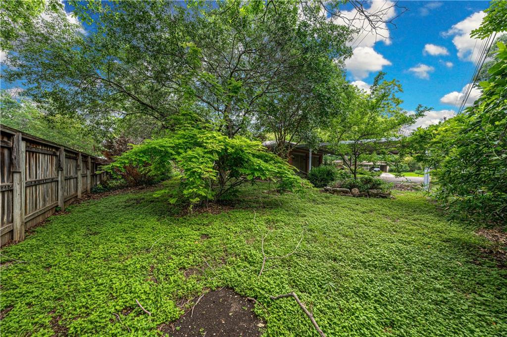 Old Oaks - Residential