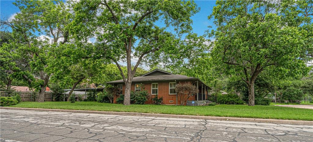 Old Oaks - Residential