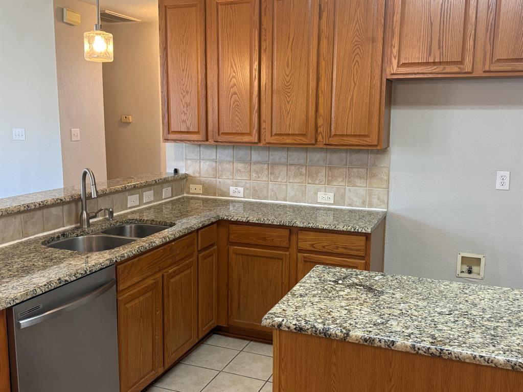 Villages Of White Rock Creek #3 - Residential Lease