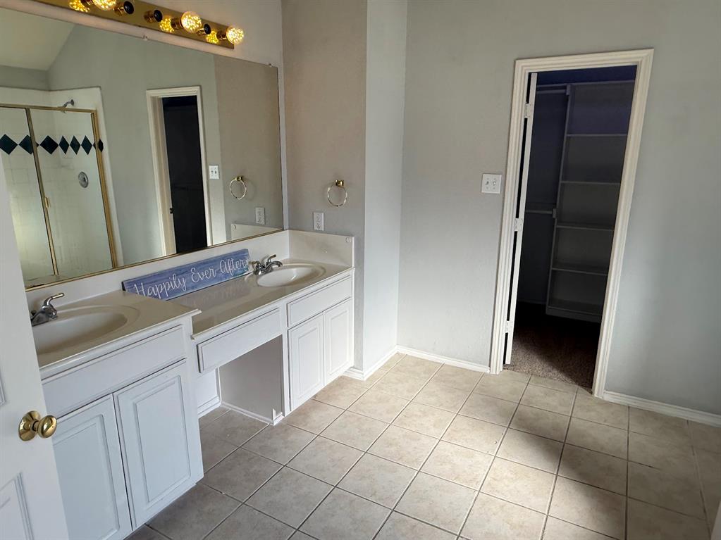 Villages Of White Rock Creek #3 - Residential Lease