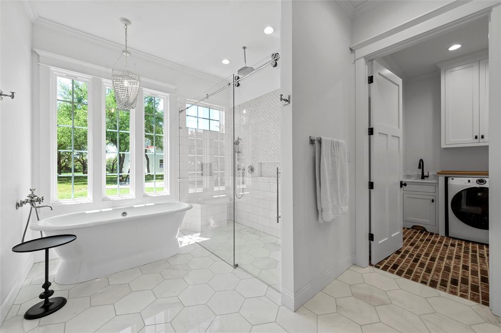 BLUEBONNET ESTATES - Residential