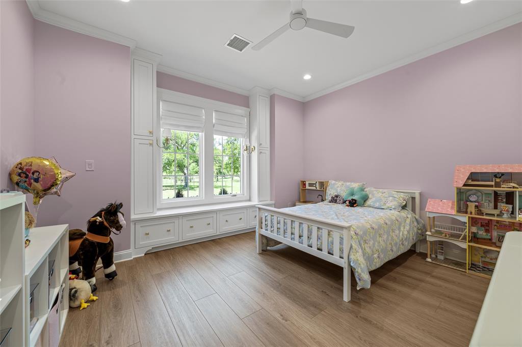 BLUEBONNET ESTATES - Residential