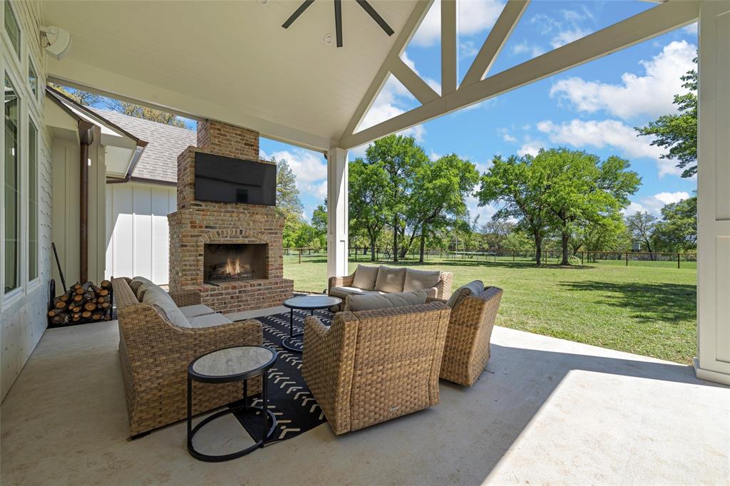 BLUEBONNET ESTATES - Residential