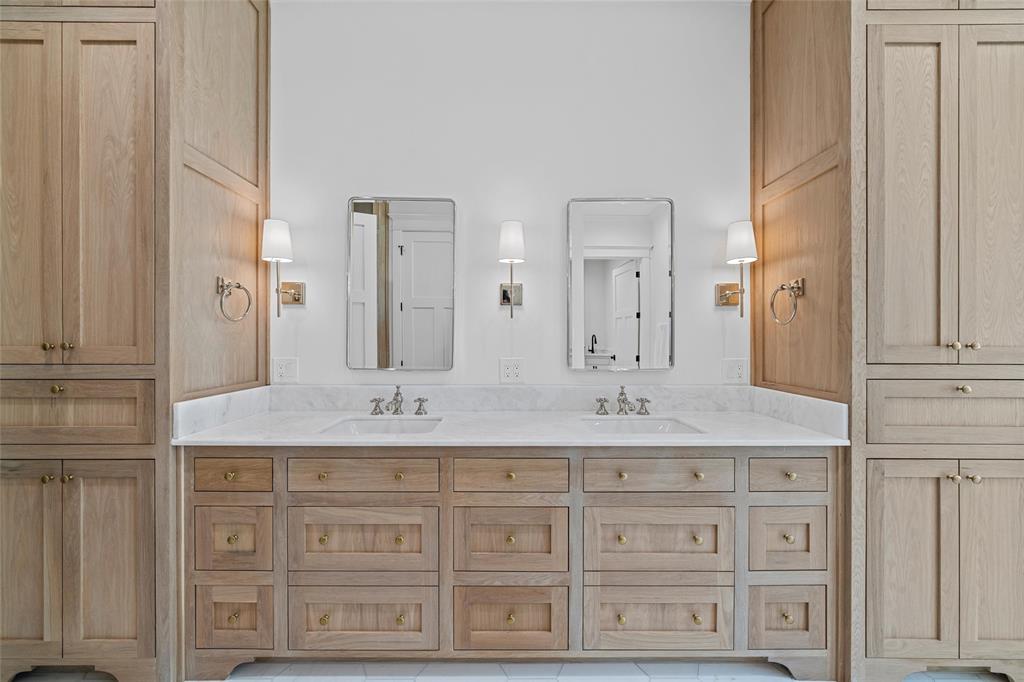 BLUEBONNET ESTATES - Residential