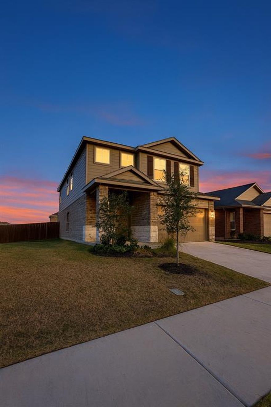 This Beautiful home offers a spacious, open layout featuring a large island kitchen with granite countertops, stainless steel appliances, gas range, high-power microwave with vent-a-hood, and a walk-in pantry. The kitchen opens to the dining area and a bright, welcoming living room at the back of the home.
Upstairs, you’ll find a game room, three secondary bedrooms all with walk-in closets, and a full bathroom. The luxurious primary suite is also upstairs and includes a private sitting area, an oversized walk-in shower, and a generous walk-in closet.
Designed with top-tier energy-efficiency features including polyfoam seal, high-SEER AC unit, tankless water heater, Wi-Fi thermostat, and TAEXX pest control system. Additional features include a guest half bath, covered back patio, 6-ft stained wood fence with metal posts, full landscape package with sprinkler system, and smart home technology.