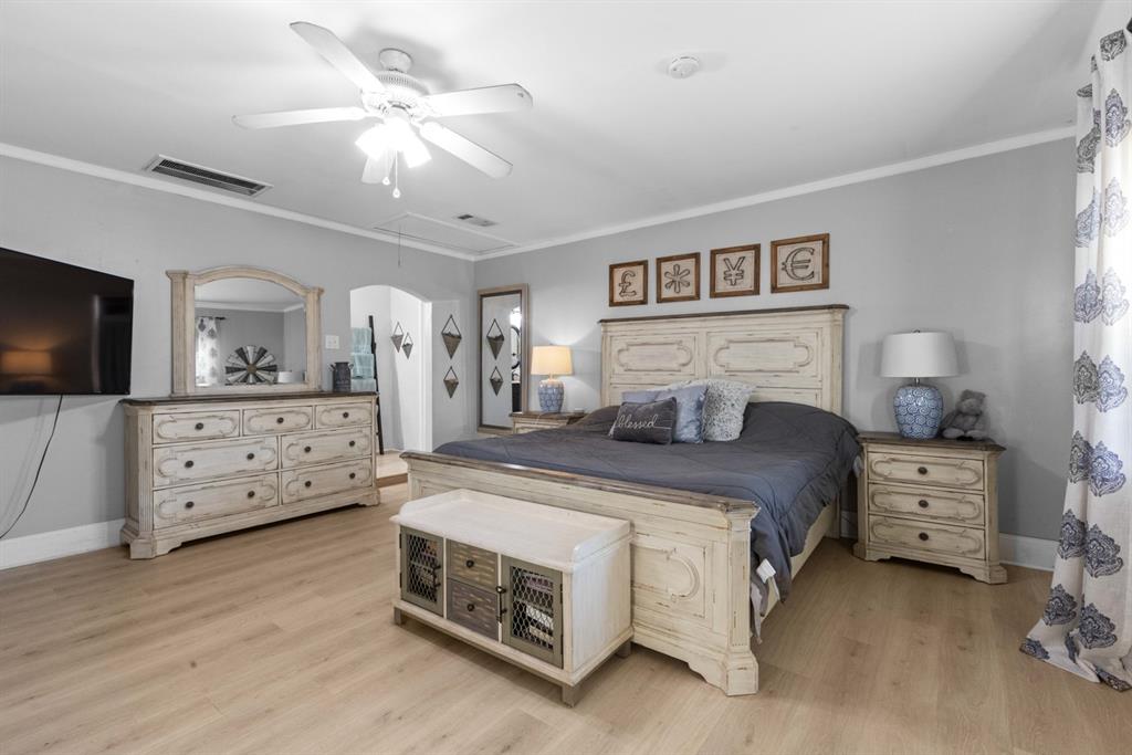 COLLEGE PARK 2 - Residential