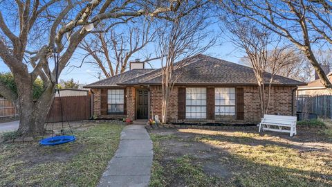 Photo of 7808 Cornell Drive, Rowlett, TX 75088 (MLS # 21176752)