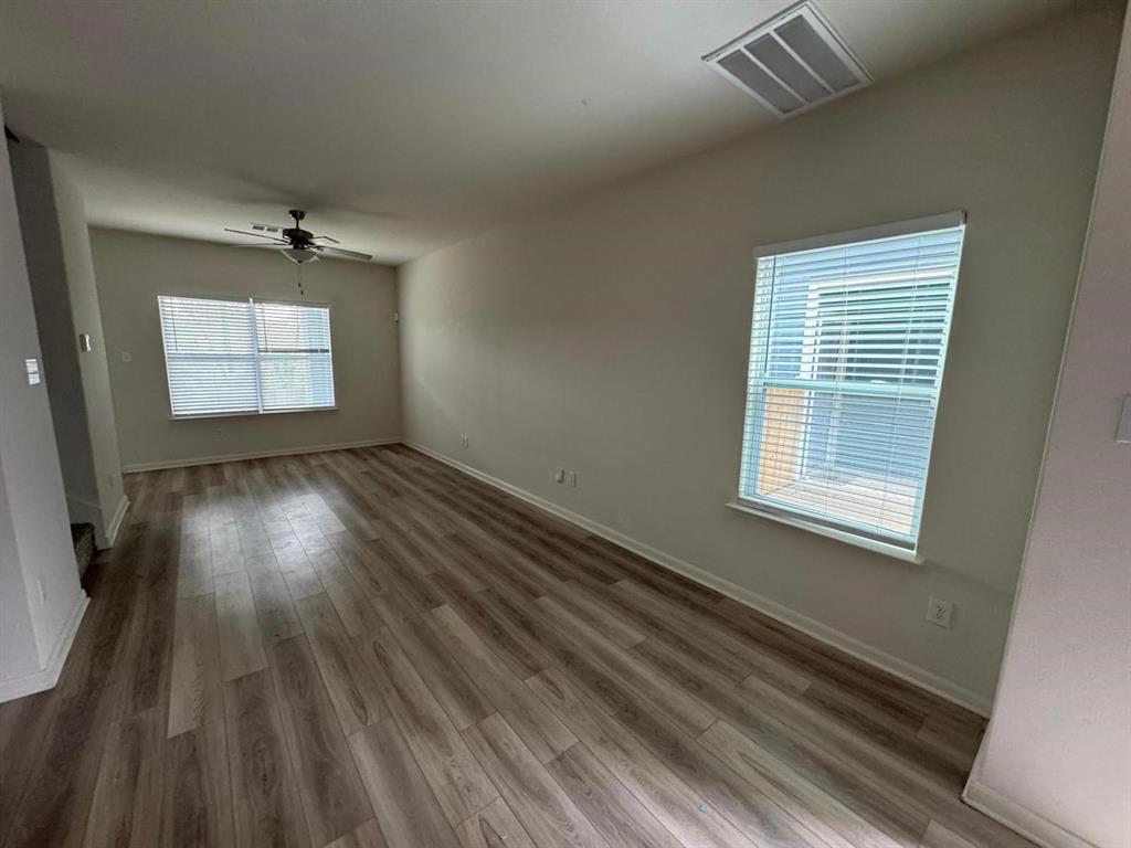 South Park Meadows - Residential Lease