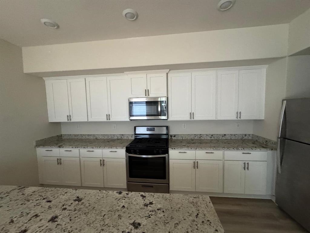 South Park Meadows - Residential Lease