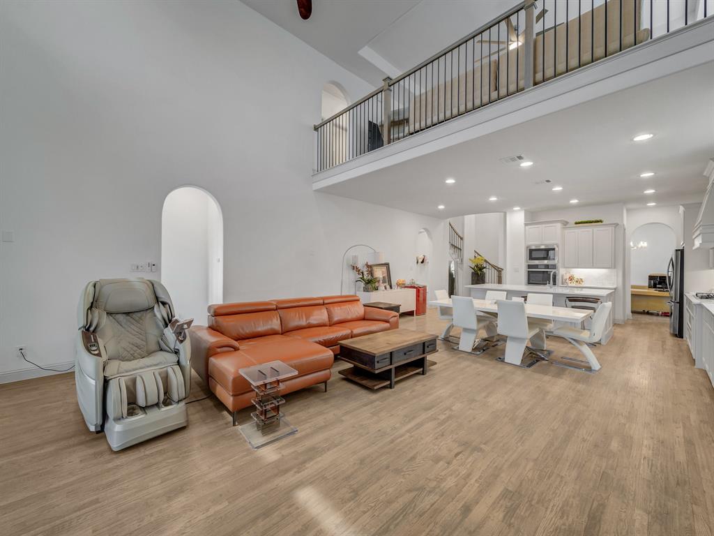 Castle Hills Ph 10 Lewisvil - Residential Lease