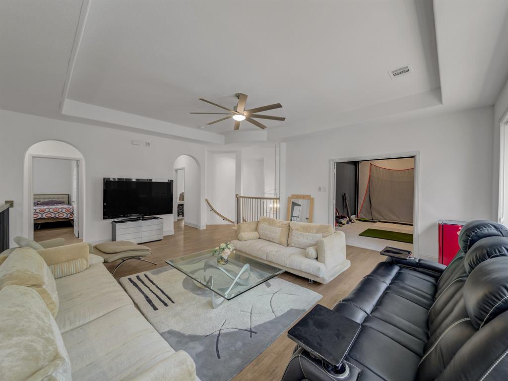 Castle Hills Ph 10 Lewisvil - Residential Lease