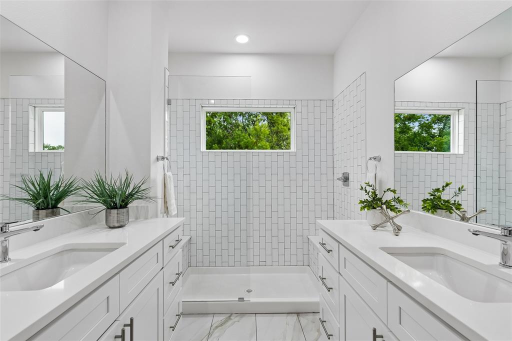 Munger Place - Residential