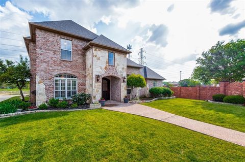 Single Family Residence in Carrollton TX 2300 Briardale Drive.jpg