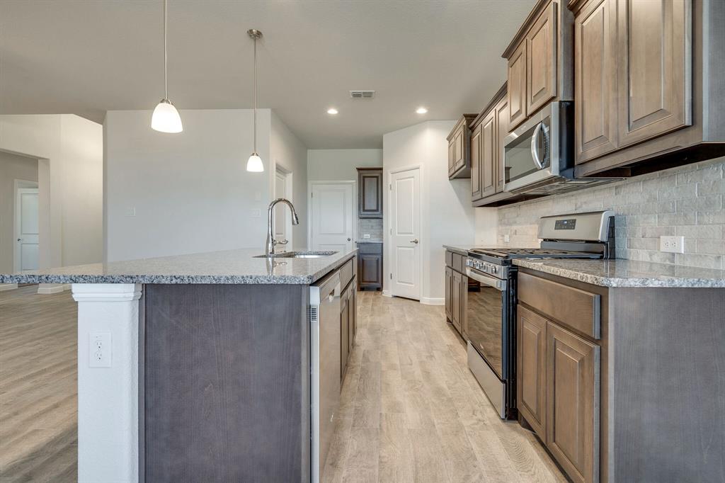 Trails of Elizabeth Creek - Residential Lease