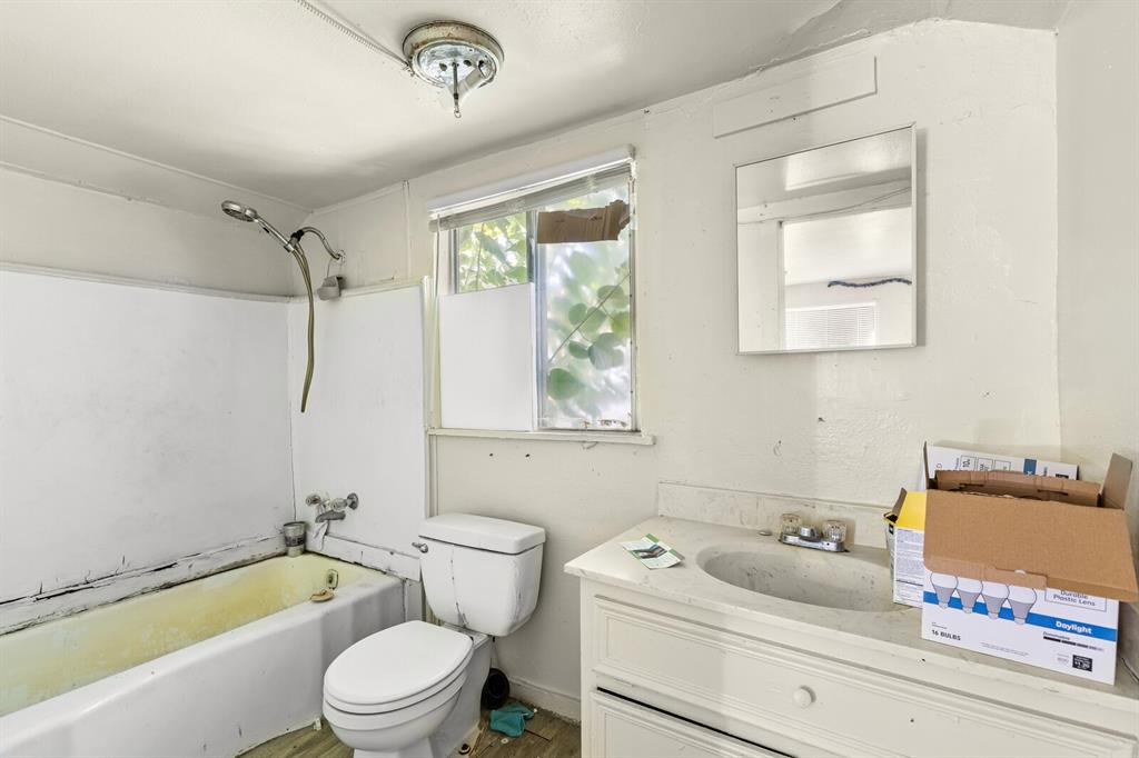 Tal-Coe Place - Residential