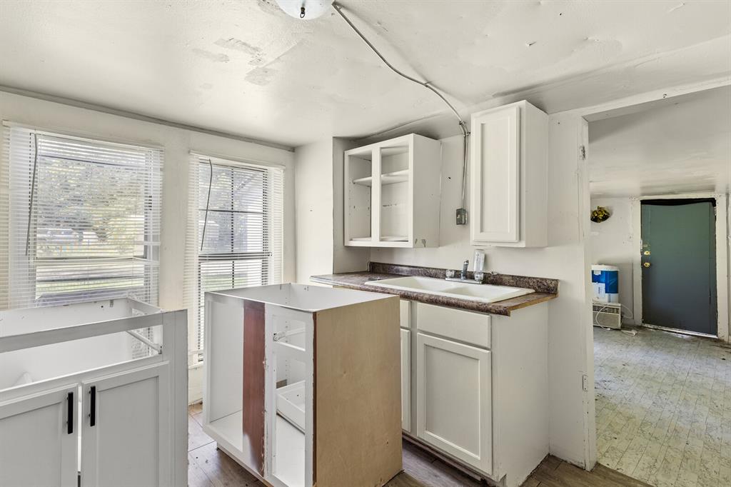 Tal-Coe Place - Residential