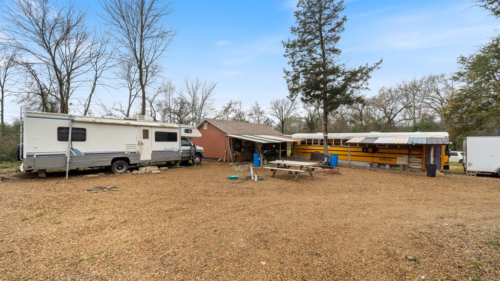 9428 Rolling Acres Road