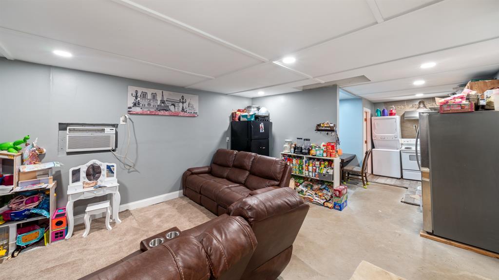 Tbt Rolling Acres - Residential