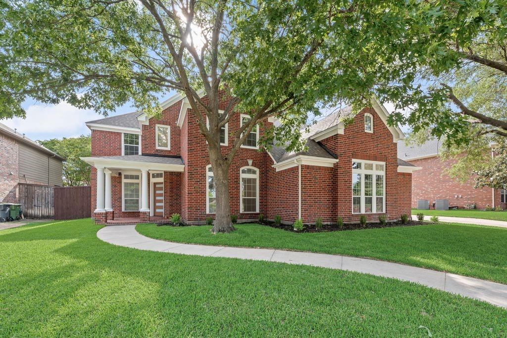 404 Parkside Court