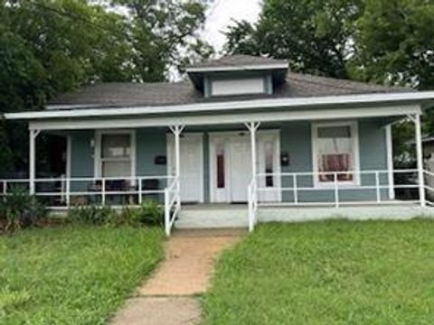 419 Sunset Avenue Dallas TX 75208