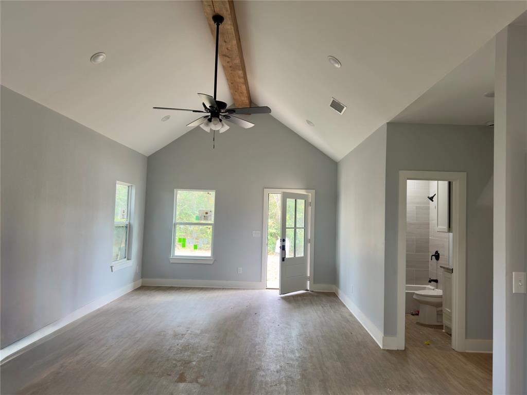 WHITTEN HILL BLOCK 407 LOT 18 - Residential