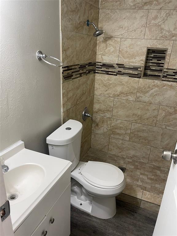 East Columbia Place - Residential Lease