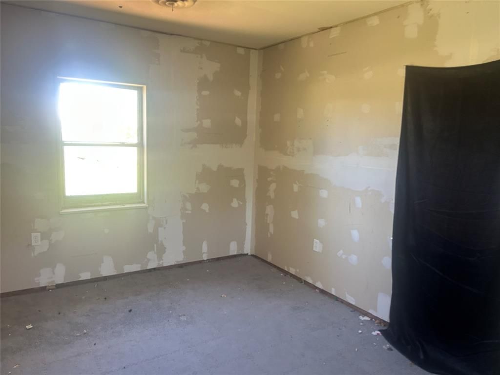 Photo of 504 Cedar ST, Megargel, TX 76370 (MLS # 21268922)