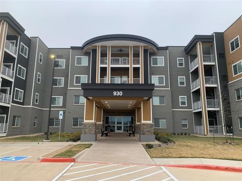 Property photo of 930 Stockton Drive 414, Allen, TX 75013