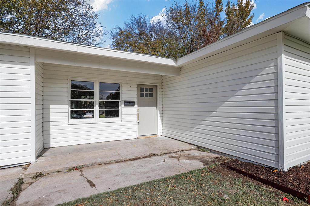 5832 Tracyne Drive