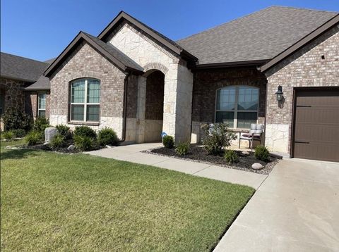 Photo of 2917 Grizzly Road, Aubrey, TX 76227 (MLS # 21221280)